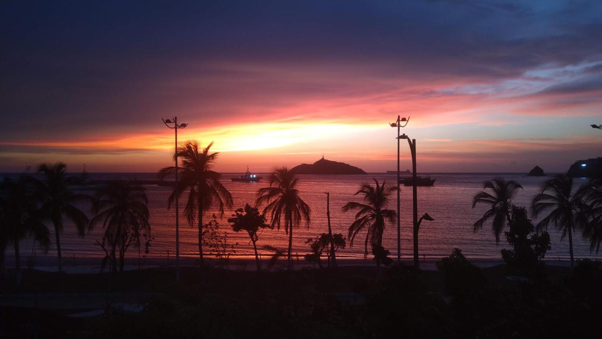 Panamerican Hostel ซันตามาร์ตา ภายนอก รูปภาพ